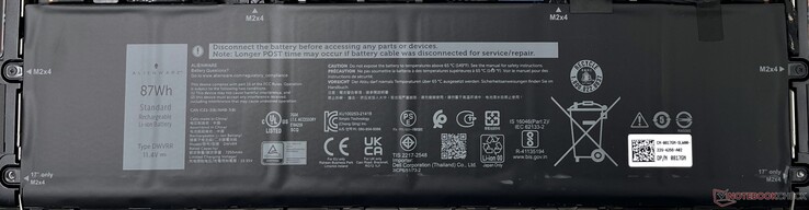 El Alienware x15 R2 sigue contando con una batería de 87 WHr como su predecesor