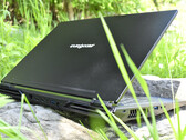Review del portátil Eurocom Nightsky RX15 (Clevo PB51RF, Core i9, 4K OLED)