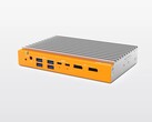 El mini PC sin ventilador OnLogic Helix 320 puede equiparse con una CPU Intel de hasta 8 núcleos y cuenta con una estructura de aluminio en color plateado y un acabado naranja en la parte frontal