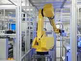 Robot de fábrica de baterías de cuchillas FinDreams (imagen: BYD)