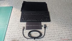 Los accesorios de la BlackWidow V4 HyperSpeed TKL
