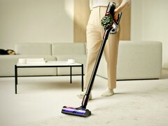La aspiradora sin cable V8 Cyclone de Dyson (en la imagen) ya está disponible en Europa. (Fuente de la imagen: Dyson)