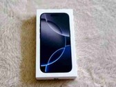 Un vídeo de unboxing del iPhone 16 Pro ha aparecido en Twitter. (Fuente de la imagen: Twitter)