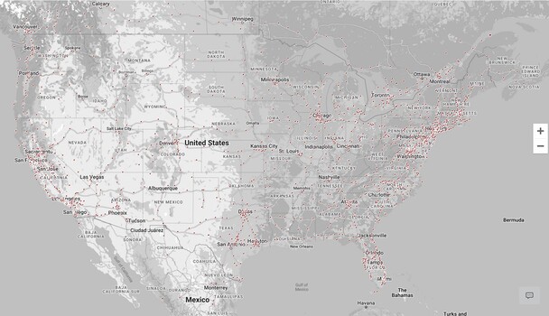 Los Supercargadores de Tesla salpican el paisaje norteamericano y se cuentan por miles. (Fuente de la imagen: Tesla)