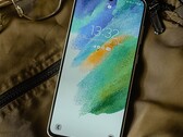 El Galaxy S21 FE debutó hace un año. (Fuente: GadgetMatch)