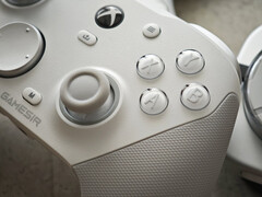 El GameSir G7 Pro en su acabado Mech White. (Fuente de la imagen: Paraph)