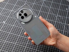 Nada lanzará pronto un smartphone más caro que el Phone (3a) Pro de la imagen (Fuente de la imagen: Google)