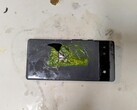 Al menos dos Pixel 6a se han incendiado en el último mes. (Fuente de la imagen: usuario de Reddit u/zaliver)