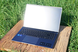 Acer Swift X SFX16-52G-52VE, proporcionado por
