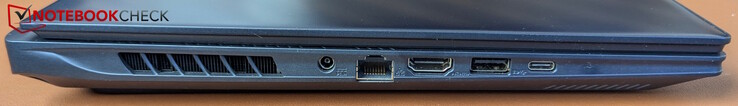 Izquierda: alimentación, LAN, HDMI 2.1, USB-A 3.2 Gen 2, USB-C con Thunderbolt 5 (PD 3.0, DP 2.1, USB 4)