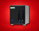 NAS de escritorio Newtech Ness1300 diseñado para el almacenamiento fiable de datos en espacios compactos.
