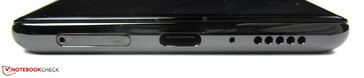 Parte inferior: dual-SIM, USB-C 2.0, micrófono, altavoz