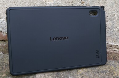 Reseña de la funda resistente para la Lenovo ThinkTab X11