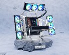 La última caja para PC de juegos de InWin pone el hardware a la vista (Fuente de la imagen: InWin)