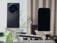 Vivo se ha burlado de que el X Fold5 pesará menos que un iPhone popular pero no especificado. (Fuente de la imagen: Vivo)