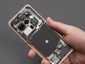 El Sony IMX989 que se encuentra en el interior del Xiaomi 12S Ultra tiene un grosor de más de 11 mm. (Fuente de la imagen: WekiHome)