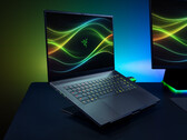 El Razer Blade 16 sigue careciendo de teclado numérico integrado, a diferencia de muchos otros portátiles para juegos de 16 pulgadas.