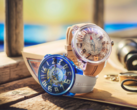 Dos relojes de edición limitada Tendence One Piece, Log Pose y East Blue, expuestos sobre un mapa náutico con la identidad de marca de la colaboración Batch N°2.