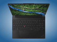 El ThinkPad P16s i Gen 5 visto desde arriba.