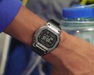 El nuevo GM-H5600 lleva el seguimiento de la frecuencia cardiaca y la carga solar a un G-Shock de metal. En la imagen: GM-H5600-1.