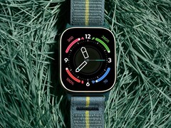 El Moto Watch Fit cuesta bastante más en Norteamérica que en el Reino Unido. (Fuente de la imagen: Motorola)