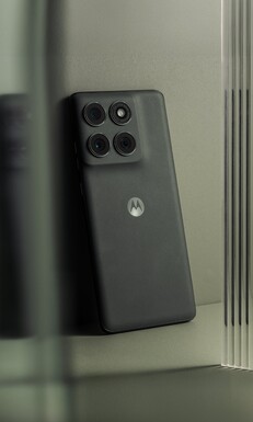 El Motorola Edge 2025 podría estar disponible en un solo color. (Fuente de la imagen: Evan Blass)