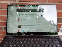 Asus ZenBook Flip 14 - Uso al aire libre
