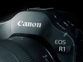 Un primer plano de la Canon EOS R1. 