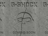 El clip teaser (en la imagen) muestra cemento agrietado con los logotipos de ambas marcas tallados en la superficie, seguido de las palabras "Próximamente" (Fuente de la imagen: G-Shock UK)