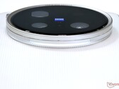 La cámara Zeiss del sucesor del Vivo X200 Ultra en 2026 será la primera y la única con un conjunto dual de 200 megapíxeles. (Fuente de la imagen: Notebookcheck)