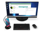 El modo de escritorio de Google aún carece del ajuste y acabado de Samsung DeX o Motorola Ready For. (Fuente de la imagen: Motorola)