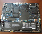 Componentes internos del Acer Predator Helios Neo 16S AI. (Fuente de la imagen: Notebookcheck)