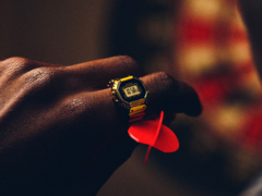 El reloj con anillo de oro Casio CRW-001G-9JR, en la imagen. (Fuente de la imagen: Casio)