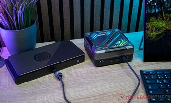 Aoostar GOD77 y la eGPU GPD G1 con AMD Radeon RX 7600M XT