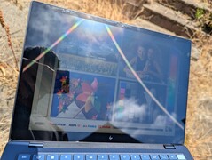 Al aire libre bajo la luz del sol