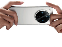 El nuevo Find X8 Ultra lleva un sistema de pentacámara Night God. (Fuente de la imagen: Oppo)