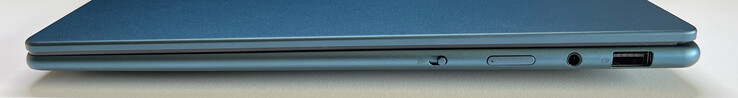 Derecha: cámara web eShutter, botón de encendido, audio de 3,5 mm, USB-A 3.2 Gen 1 (5 GBit/s)