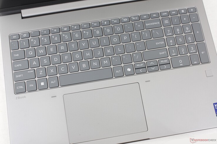 El clickpad es más pequeño que en la serie ZBook Fury 16 y también carece de botones físicos de ratón