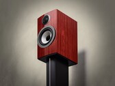 El Bowers &amp; Wilkins 707 Prestige Edition tiene un acabado brillante compuesto por doce capas de pintura