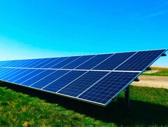 El revolucionario polímero de bajo coste PTQ15 acerca las células solares orgánicas al 20% de eficiencia (Fuente de la imagen: Chelsea, Unsplash)