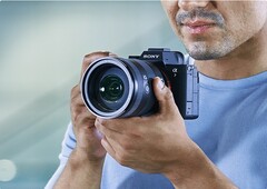 La Sony A7 IV podría tener pronto una sucesora (Fuente de la imagen: Sony)