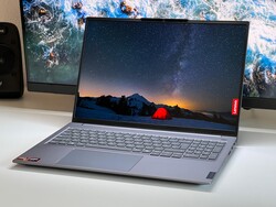 La versión AMD del ThinkBook 16 G7 Plus de Lenovo es un portátil todoterreno muy bueno