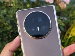 Honor aún no ha confirmado los detalles de un lanzamiento mundial del Magic V5. (Fuente de la imagen: fenibook)