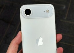 El Apple iPhone 17 Air podría tener una de las baterías más pequeñas de los smartphones modernos (Fuente de la imagen: @MajinBuOfficial)