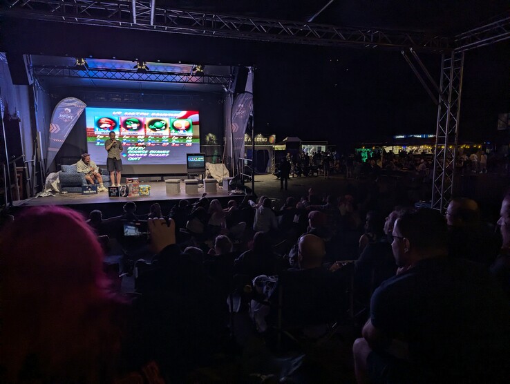 Evento nocturno con un torneo de Mario Kart y una fiesta con DJ en el Gamescom Camp
