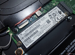 El TravelMate P6 sólo ofrece una ranura M.2 2280 para unidades SSD NVMe