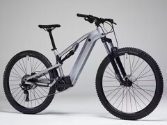 El Decathlon Rockricker E-EXPL 500 S tiene una batería de 500 Wh. (Fuente de la imagen: Decathlon)