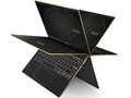 Los nuevos modelos Summit Flip vienen con el lápiz propietario de MSI. (Fuente de la imagen: MSI)