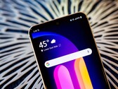 LG está probando actualmente el Android 11 en el V60 ThinQ. (Fuente de la imagen: CNET)