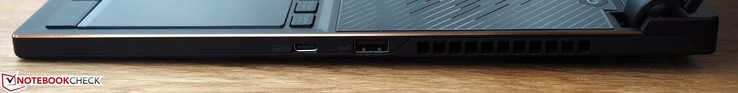 Lado derecho: USB-C 3.1 Gen2 incl. DisplayPort, USB-A 3.1 Gen2